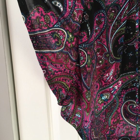 NWT Purple Paisley Batwing Blouse - Picture 2 of 5